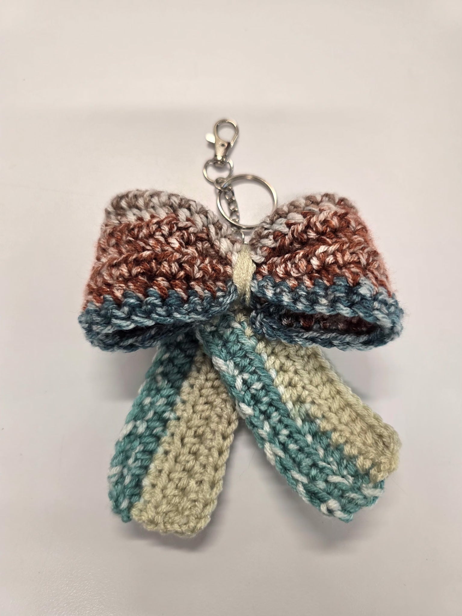 Bow keychain
